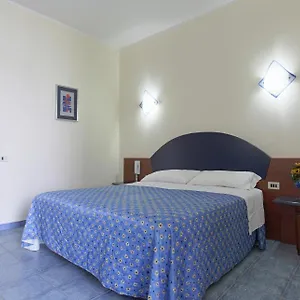Lido Degli Angeli 3*, Butera Italien